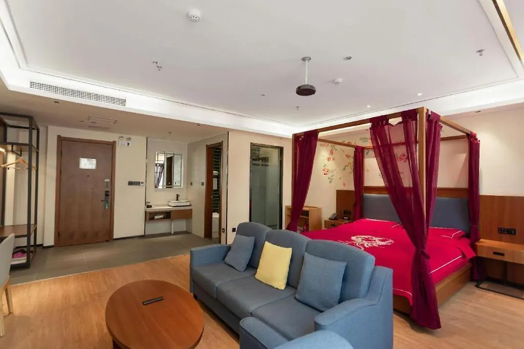 Green Tree Inn Henan Jiyuan Tiantan Road Xinyao Plaza 3*,