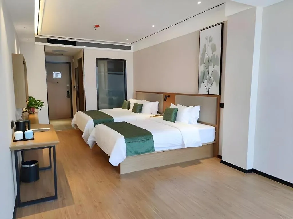 Green Tree Inn Henan Jiyuan Tiantan Road Xinyao Plaza